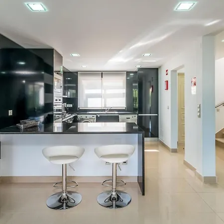 Cantinho By Intiholidays Holiday home *