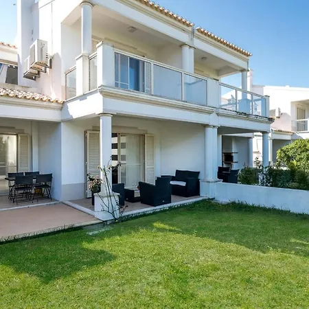 Ferienhaus Cantinho By Intiholidays