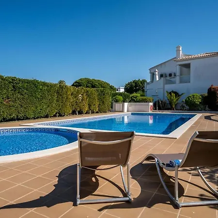Cantinho - Superb Townhouse For 6 Persons At Galé * Albufeira