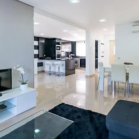 Cantinho - Superb Townhouse For 6 Persons At Galé * Albufeira